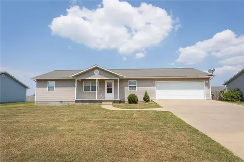 1312 Mckennon St, Berryville, AR 72616