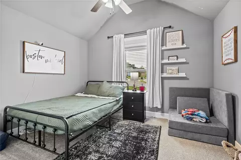 Bedroom - 532 E Harness Ln, West Fork, AR 72774 photo 3 of 3