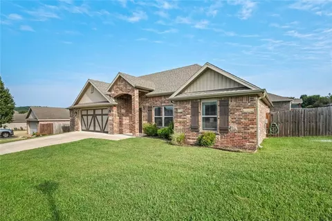 Exterior - 532 E Harness Ln, West Fork, AR 72774 photo 2 of 4