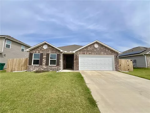 1750 King Rd, Centerton, AR 72719