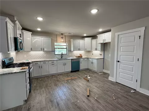 220 Palm St, Centerton, AR 72719 photo 4