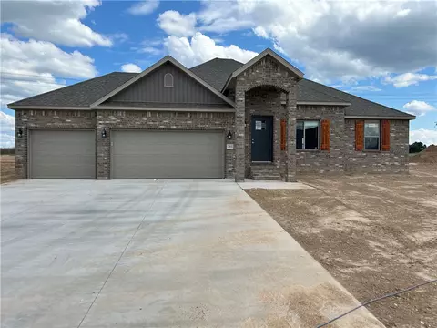 2012 Dobbs St, Pea Ridge, AR 72751