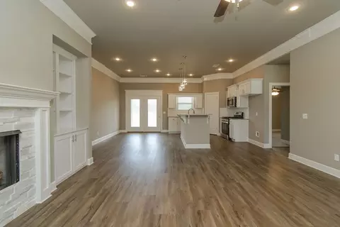 2108 Dobbs St, Pea Ridge, AR 72751 photo 3
