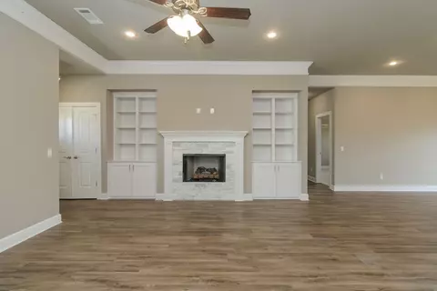 2108 Dobbs St, Pea Ridge, AR 72751 photo 4