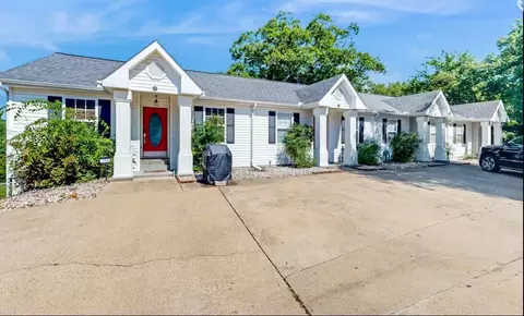13 Green Meadow Ln, Holiday Island, AR 72631