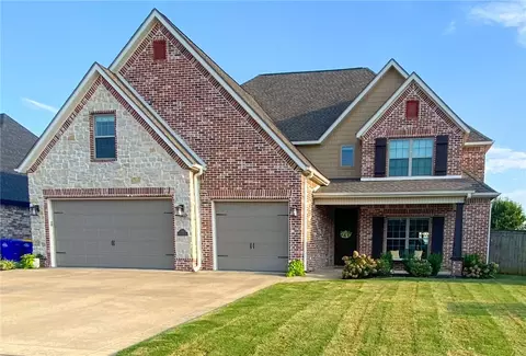 4116 Willowbend Dr, Rogers, AR 72758