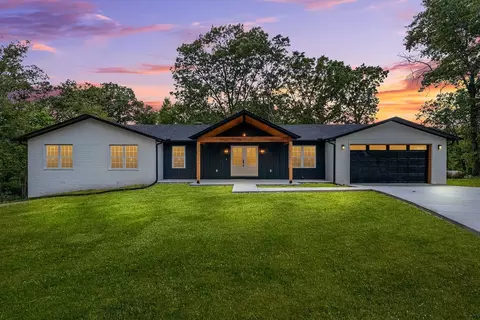 13995 Spring Rd, Bentonville, AR 72712