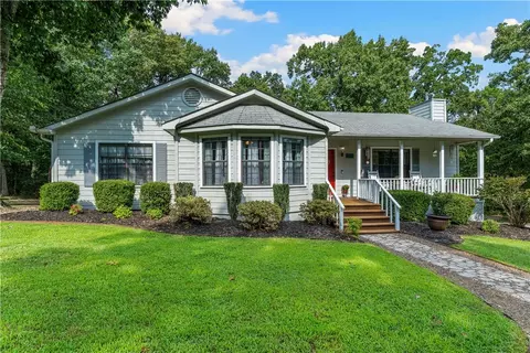 5 Grampian Ln, Bella Vista, AR 72715