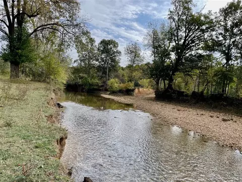 W Reed Valley Road, Fayetteville, AR 72704