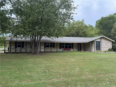 2925 Loxley Ave, Fayetteville, AR 72703