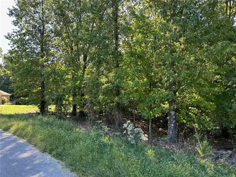 Boxford Drive, Bella Vista, AR 72715