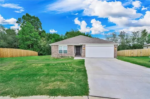 2670 Broken Spoke Ln, Farmington, AR 72730