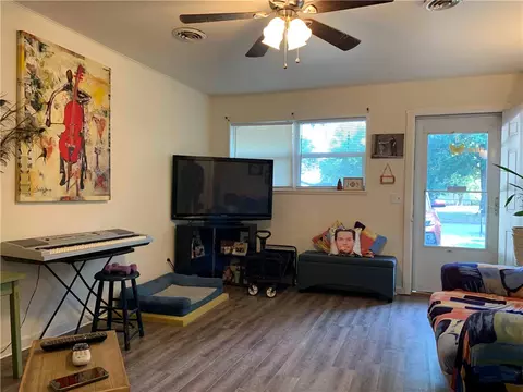 Living - 3202 Scott Ln, Springdale, AR 72762 photo 1 of 2