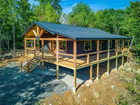864 County Road 4470 Rd, Clarksville, AR 72830
