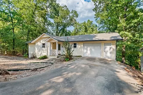 9 Folkingham Ln, Bella Vista, AR 72715