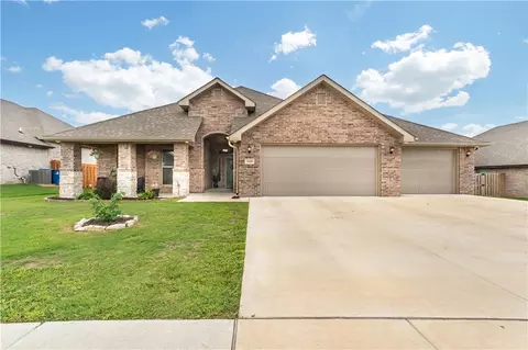 2419 England Ln, Pea Ridge, AR 72751