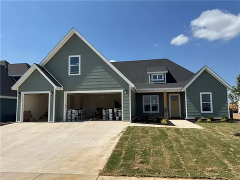 310 Estella St, Lowell, AR 72745