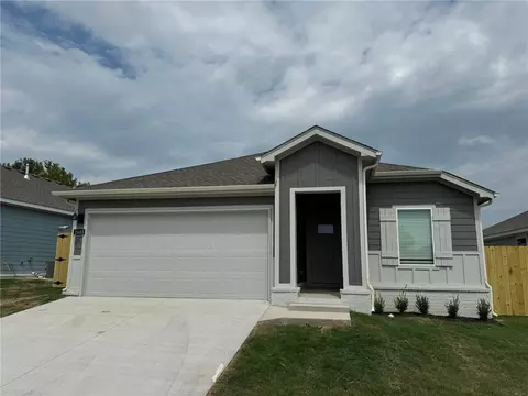 2554 N Snowball Dr, Fayetteville, AR 72704