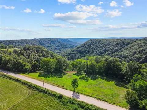 19987 Winfrey Valley Rd, Winslow, AR 72959