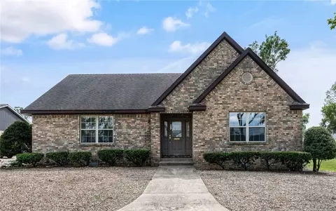 801 W Central Ave, Bentonville, AR 72712