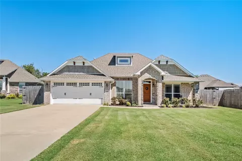 204 Adams St, Pea Ridge, AR 72751