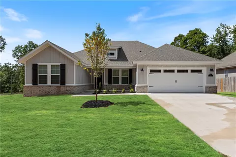 66 Stoneykirk Dr, Bella Vista, AR 72715
