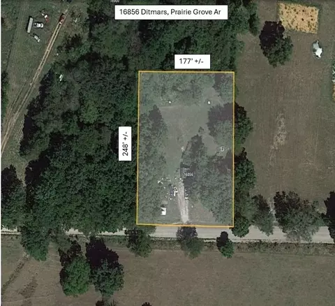 16856 Ditmars Rd, Prairie Grove, AR 72753
