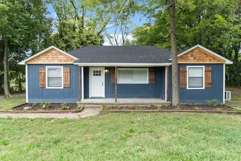 2691 E Huntsville Rd, Fayetteville, AR 72701