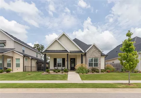6922 Summer Hill Cv, Springdale, AR 72762