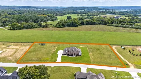 949 River Hollow Rd, Fayetteville, AR 72703