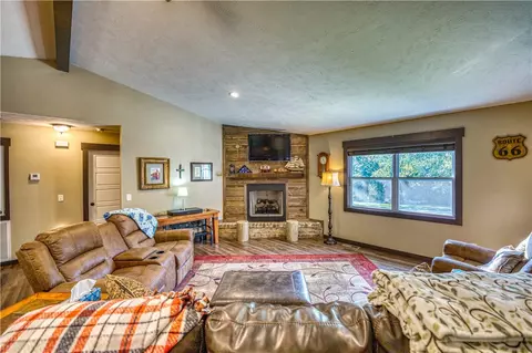 6071 Oak Leaf Dr, Harrison, AR 72601 photo 8
