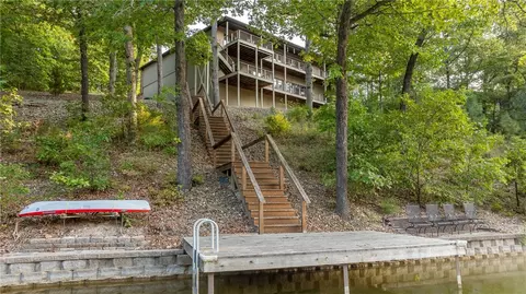 28 Dunkeld Dr, Bella Vista, AR 72715