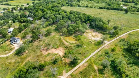12790 Centerpoint Church Rd, Prairie Grove, AR 72753