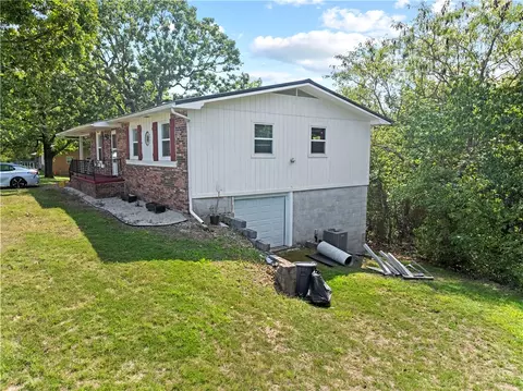 Exterior - 137 Harmon Rd, Harrison, AR 72601 photo 3 of 3