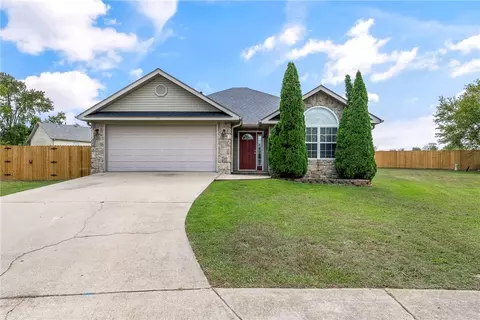 1100 Carney Cir, Pea Ridge, AR 72751