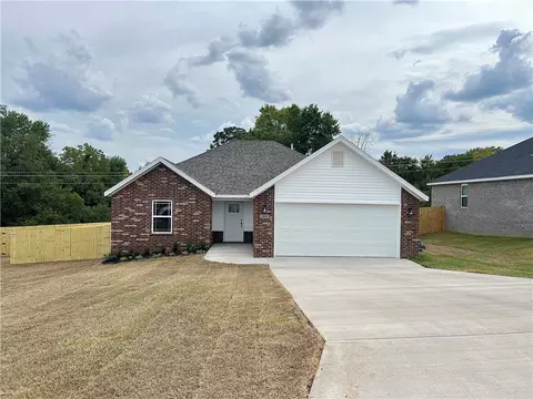 248 Presley Loop, Huntsville, AR 72740