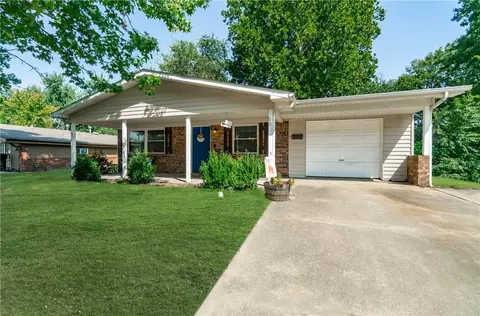 801 Gail St, Springdale, AR 72762