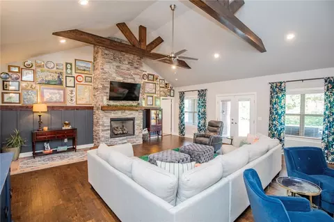 1261 Hope St, Centerton, AR 72719 photo 6