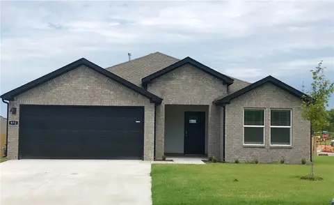 348 N Yona Ln, Farmington, AR 72730