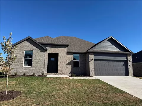 400 N Gaggle Rd, Farmington, AR 72730