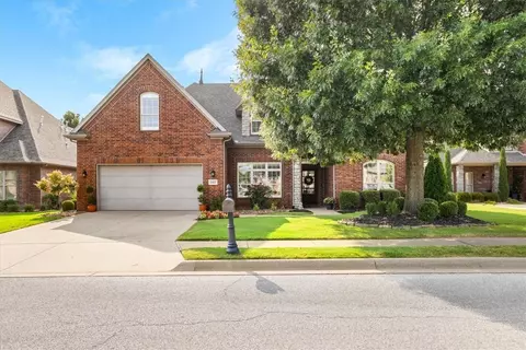 5412 Brighton Rd, Rogers, AR 72758