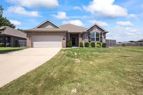 4262 Berseis Dr, Fayetteville, AR 72704