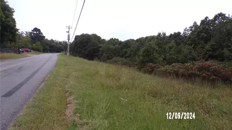 Undisclosed, Springdale, AR 72764 photo 3