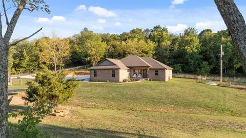 15740 Greasy Valley Rd, Prairie Grove, AR 72753