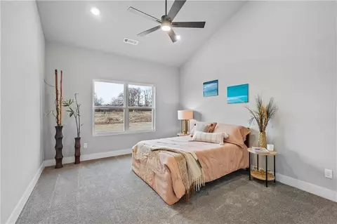 711 Sun Meadows Loop, Centerton, AR 72719 photo 5