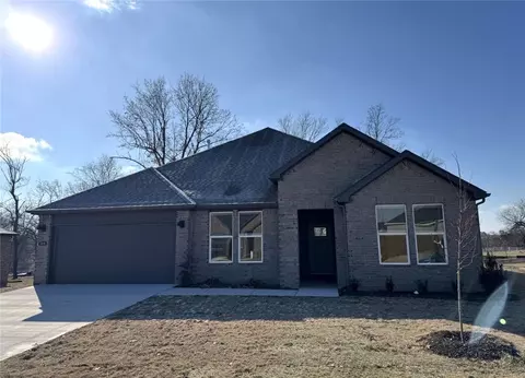 288 N Yona Ln, Farmington, AR 72730