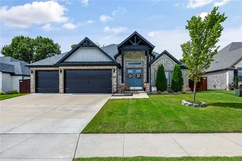 1901 Shepherd Blvd, Centerton, AR 72719