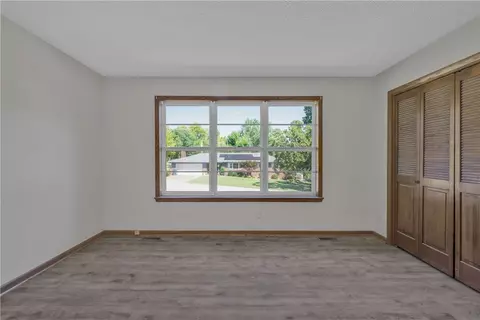 Bedroom - 623 Carson St, Neosho, MO 64850 photo 1 of 6