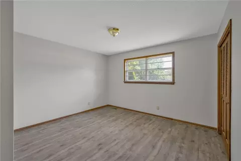 Bedroom - 623 Carson St, Neosho, MO 64850 photo 3 of 6