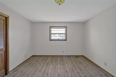 Bedroom - 623 Carson St, Neosho, MO 64850 photo 6 of 6